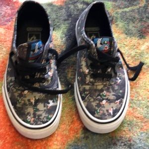 Vans limited edition Duckhunt shoes